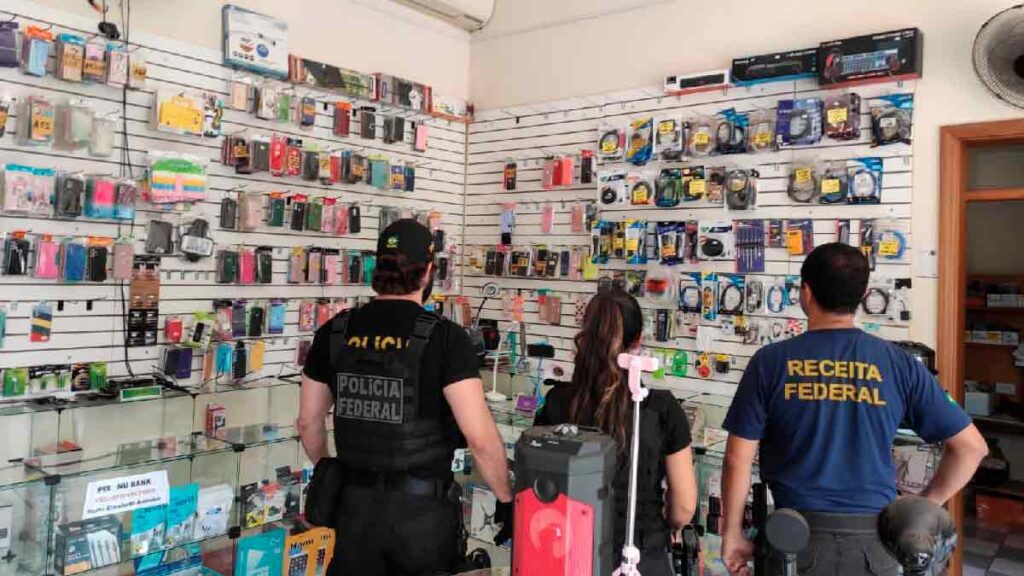 Fiscalização da Receita apreende mais R$ 350 mil em produtos ilegais no comércio de Corumbá 2 fronteira legal2 1