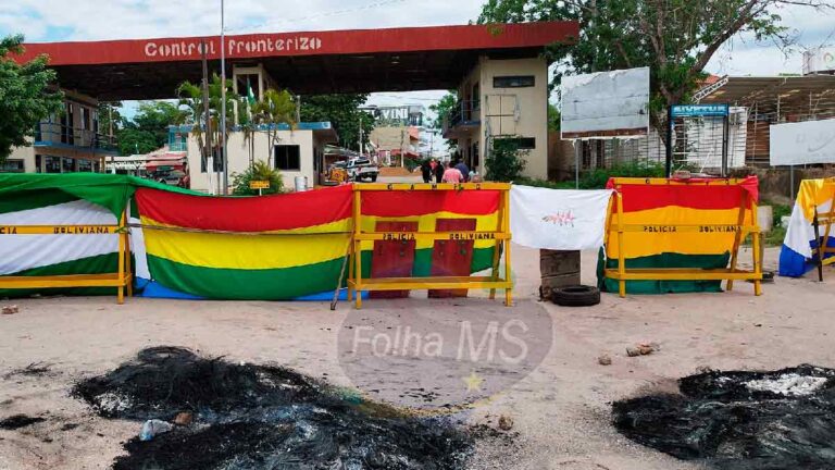 Imagens mostram confronto entre manifestantes na fronteira da Bolívia com o Brasil