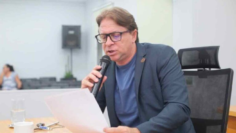 Vereador pede informações se houve estudos técnicos para mudanças no trânsito da cidade