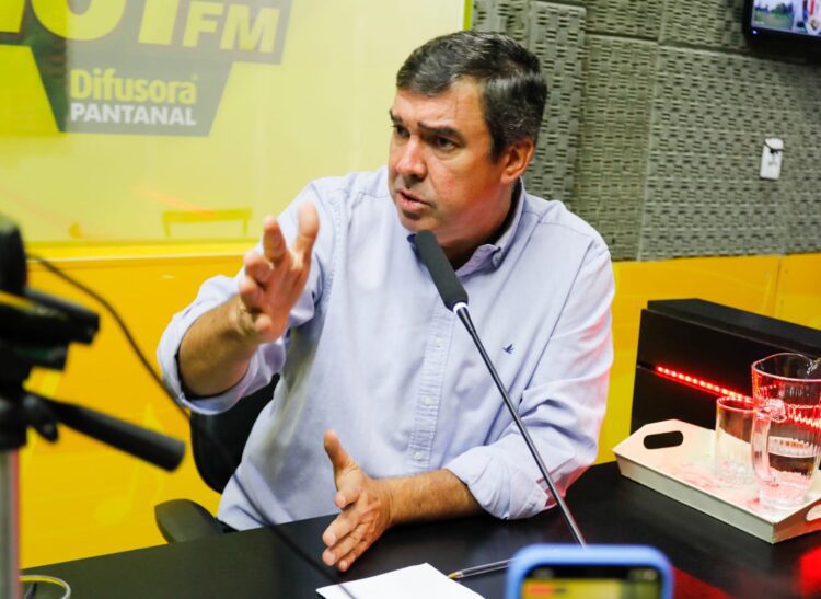 Riedel diz que Contar não foi aos debates porque a “máscara caiu”