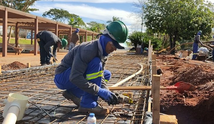 Capacitados em nova técnica da construção civil, detentos trabalham na reforma da Cidade do Natal