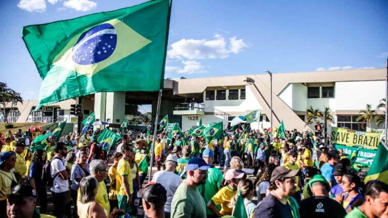 STF manda identificar e multar manifestantes em rodovias e na frente de quarteis de MS