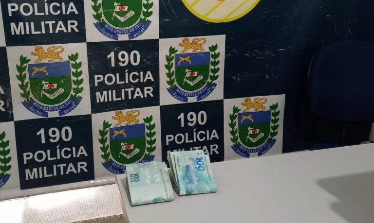 Funcionária de supermercado é detida após furtar R$ 600 do caixa