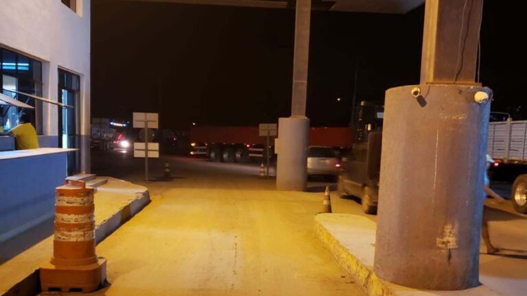 Bloqueio na fronteira da Bolívia é encerrado após 36 dias