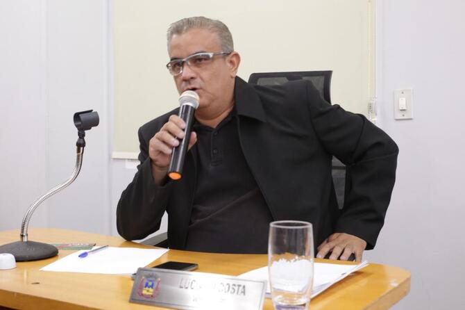 Reforma de escola preocupa e vereador pede informações sobre cronograma de conclusão