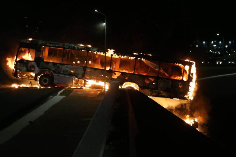 Operação da PF prende bolsonaristas suspeitos de atuar em noite de vandalismo em Brasília