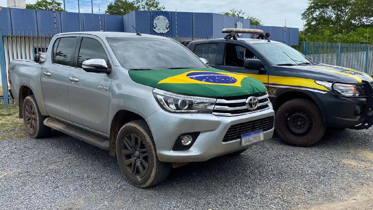 Você está visualizando atualmente PRF recupera veículos com registro de furto na região de Corumbá