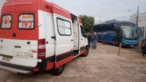 Leia mais sobre o artigo Homem é executado dentro de ônibus de viagem em avenida de Campo Grande