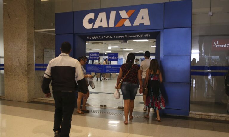 Caixa conclui pagamento do abono salarial para nascidos em novembro e dezembro