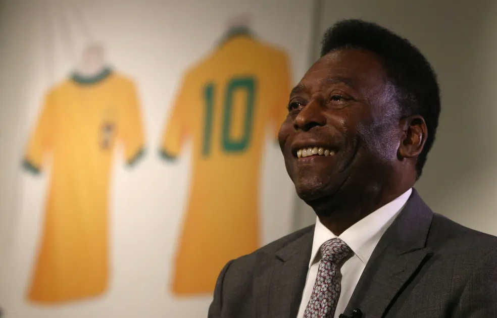 Você está visualizando atualmente Maior jogador da história do futebol, Pelé morre aos 82 anos