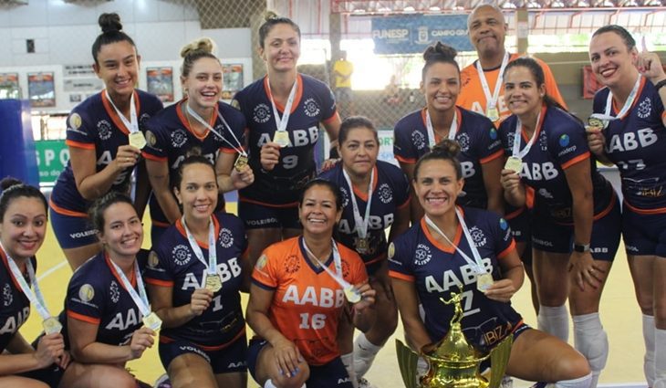 volei