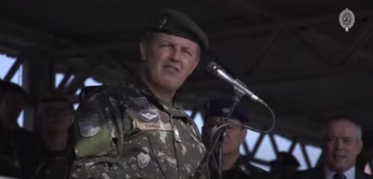 ‘Tem de respeitar o resultado da urna’, diz comandante do Sudeste