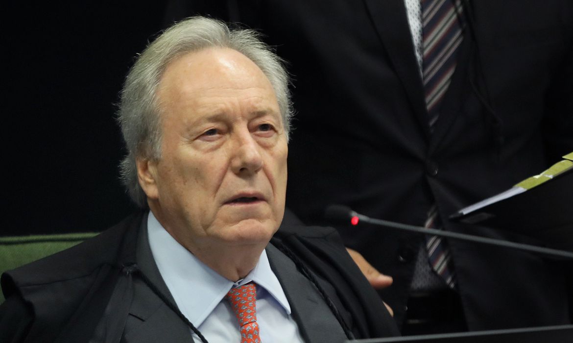 bancoimagemfotoaudiencia ap 414972