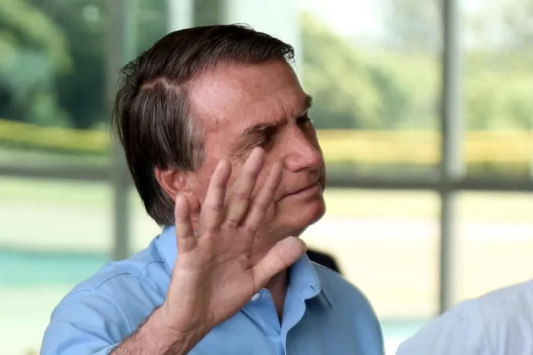 ONG aponta desmanche do combate à corrupção no governo Bolsonaro