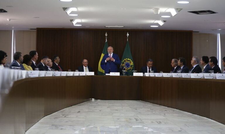 Relatório do Exército levado a Lula mostra grande desmobilização de acampamentos bolsonaristas
