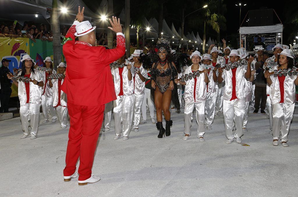 Mocidade exalta a força do Amor em busca do bicampeonato do carnaval de Corumbá 2 mocidade37