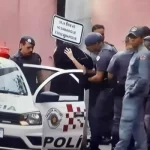 Adolescente invade escola em SP e esfaqueia professores e aluno