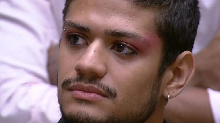 Com 56,45% dos votos, Gabriel Santana é o 11º eliminado do BBB 23