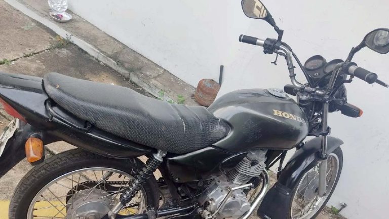 PM recupera motocicleta furtada no Popular Nova