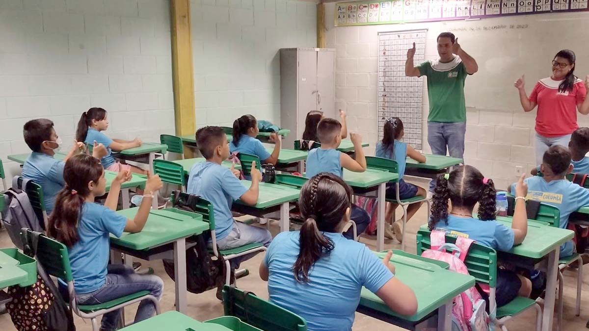 Você está visualizando atualmente Prefeitura de Corumbá abre inscrições para contratação temporária de Profissionais de Educação
