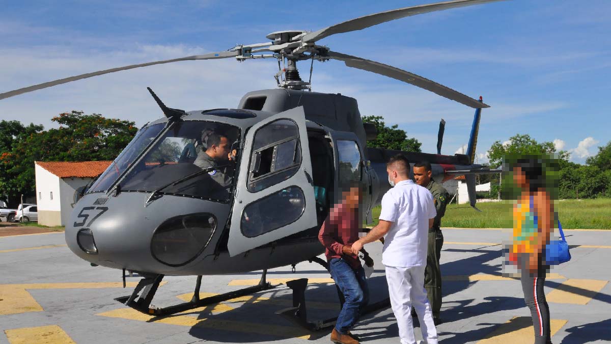 Leia mais sobre o artigo Com crise de asma idoso é resgatado por helicóptero da Marinha no Pantanal