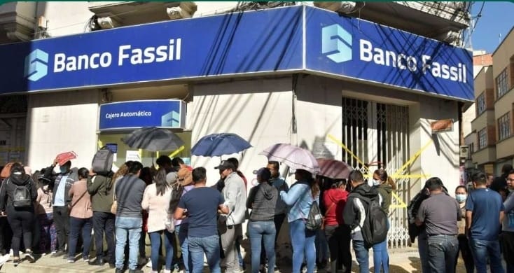 Bolívia intervém no quarto maior banco do país por falta de liquidez