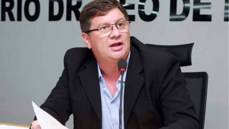 Vereador solicita recuperação de material institucional na Prefeitura de Corumbá