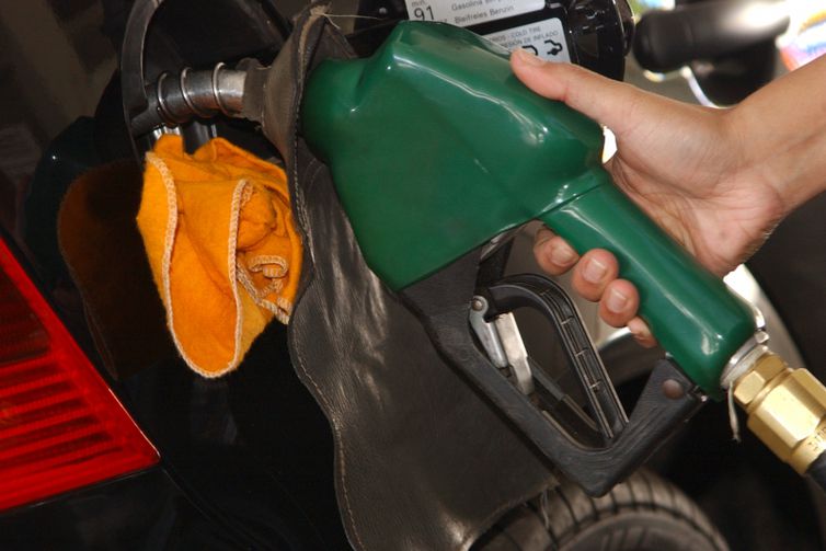 Preço dos combustíveis cai em Campo Grande em abril, com exceção do GNV