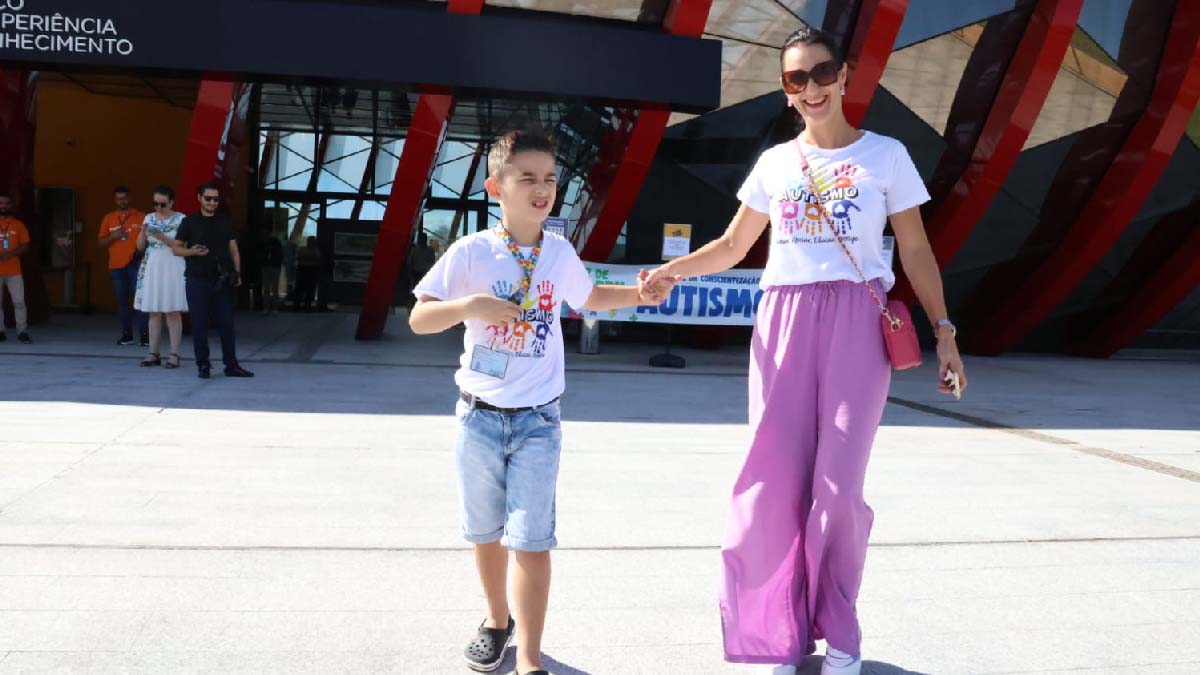 Você está visualizando atualmente Dia Mundial do Autismo é celebrado com visita inclusiva ao Bioparque Pantanal em Campo Grande