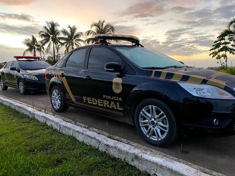 PF deflagra operação contra narcotraficantes e apreende R$ 1 bilhão