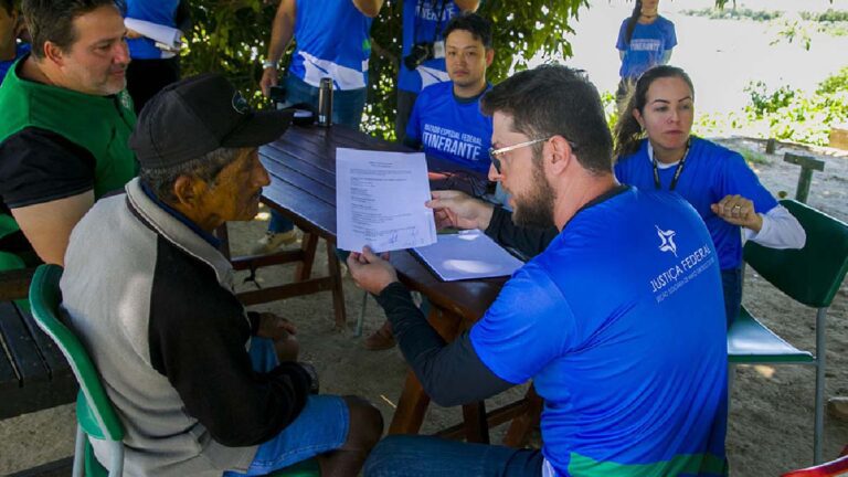 Justiça Federal leva atendimento itinerante a ribeirinhos do Baixo Pantanal