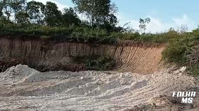 extração ilegal de cascalho