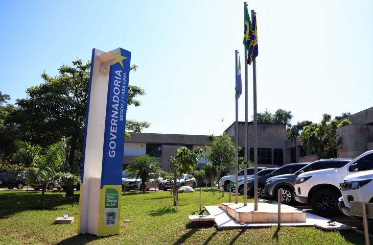 Primeira parcela do 13º salário dos servidores estaduais de Mato Grosso do Sul será paga em setembro.