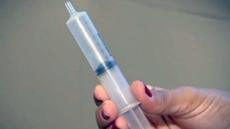 Justiça autoriza registro de filho gerado por inseminação artificial caseira em MS