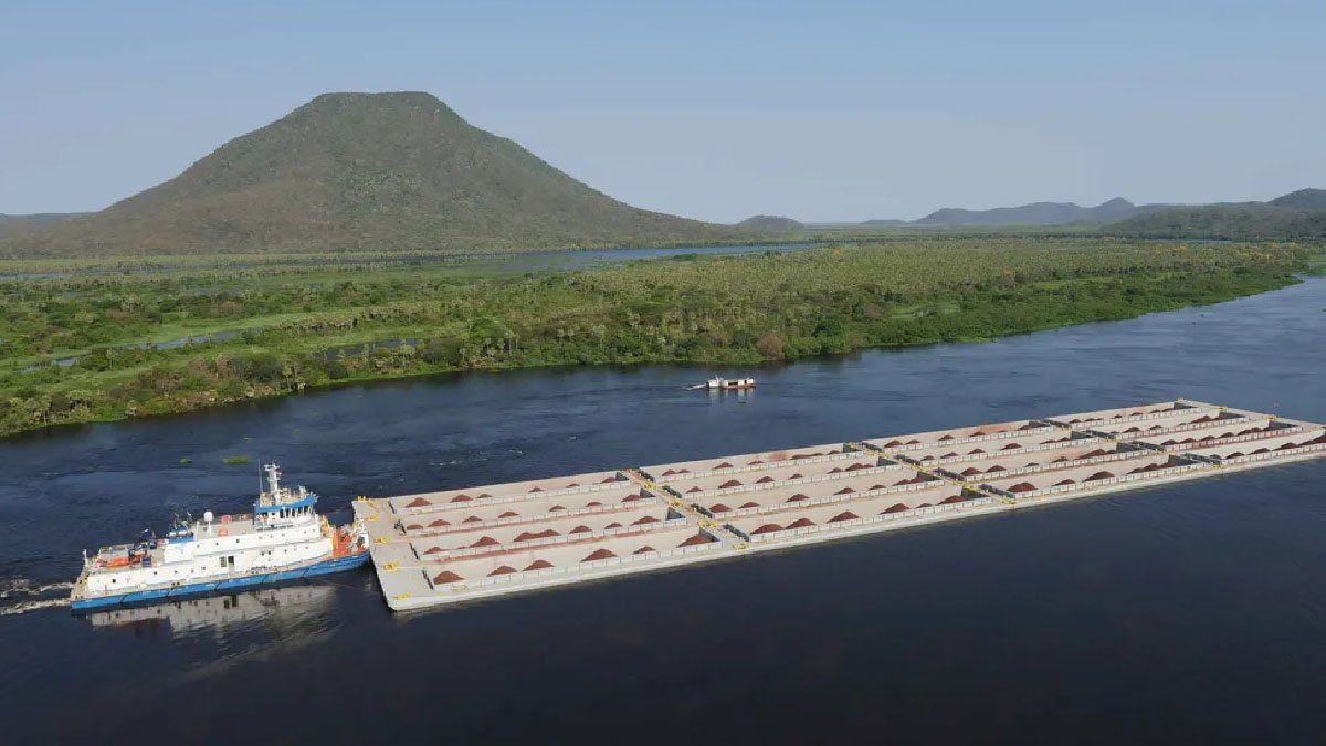 Oito empresas, brasileiras e estrangeiras, demonstraram interesse na concessão da hidrovia Rio Paraguai, reforçando expectativa de concorrência no leilão de 2026.