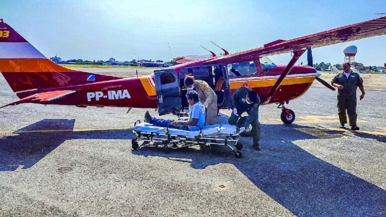 Idoso com insuficiência respiratória é resgatado pelos bombeiros em aldeia no Pantanal