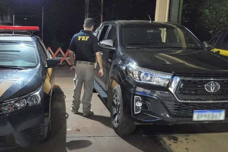 PRF prende suspeito de latrocínio em MS