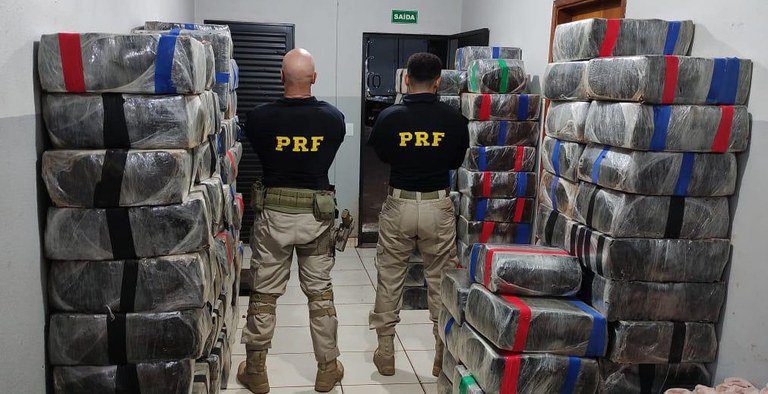 PRF apreende 3,5 toneladas de maconha em Mato Grosso do Sul