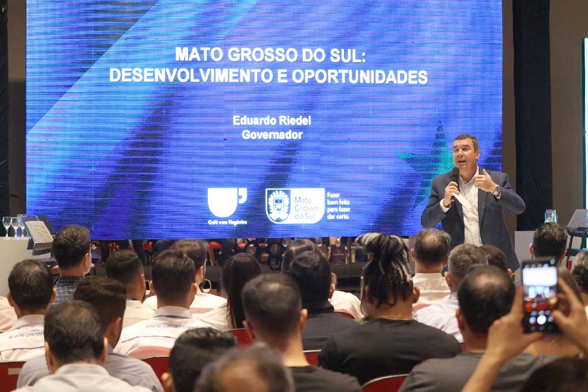 Você está visualizando atualmente Em palestra, Riedel destaca desenvolvimento e oportunidades em Mato Grosso do Sul