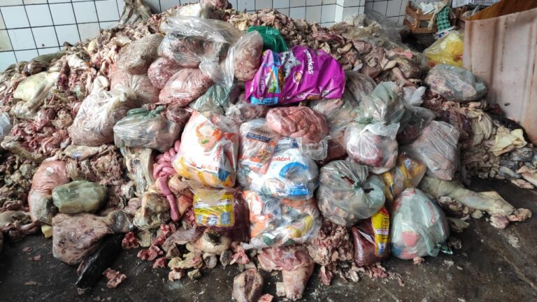 Polícia Civil apreende carne imprópria para o consumo em Miranda