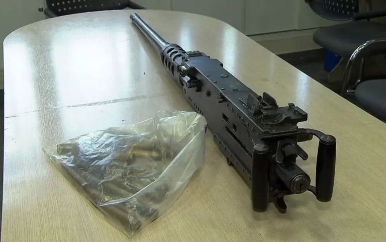 21 metralhadoras do Exército são furtadas de arsenal da base militar em São Paulo