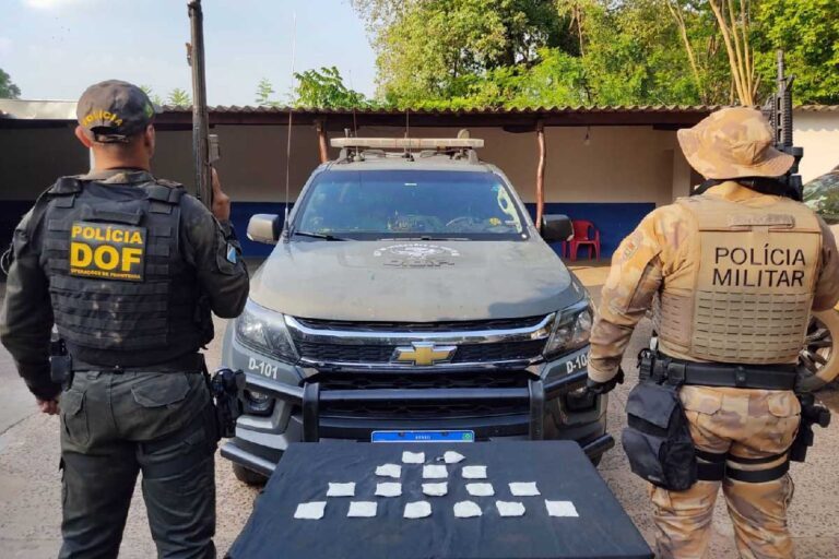 DOF e Força Tática prendem dois motoristas de ônibus por tráfico e evasão