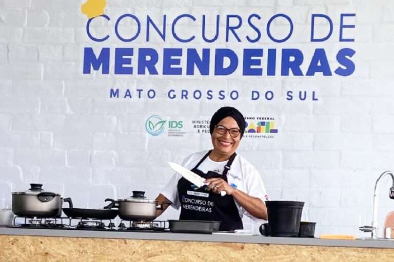 Representante da escola JGP se classifica para semifinal do Concurso de Merendeiras