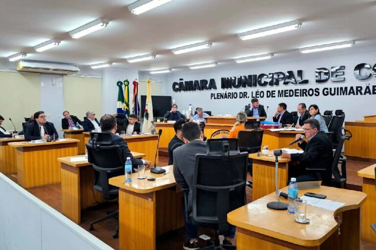 Câmara aprova Projeto de Lei que reajusta salário dos profissionais do magistério em Corumbá