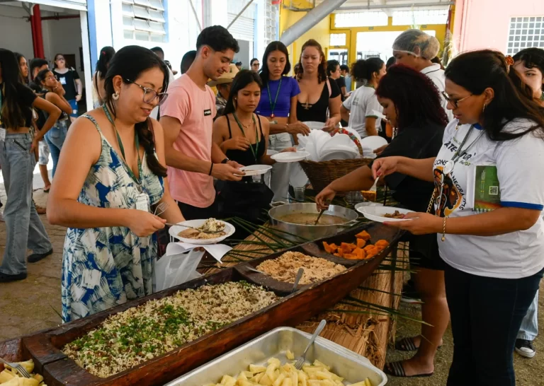 Quebra-Torto com Letras é tradição na programação do Festival América do Sul