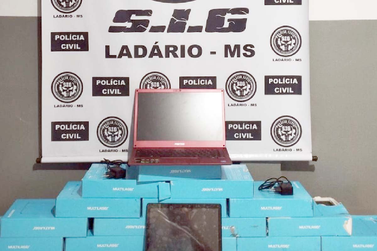 Leia mais sobre o artigo Polícia Civil recupera tablets e notebook furtados de escola em Ladário