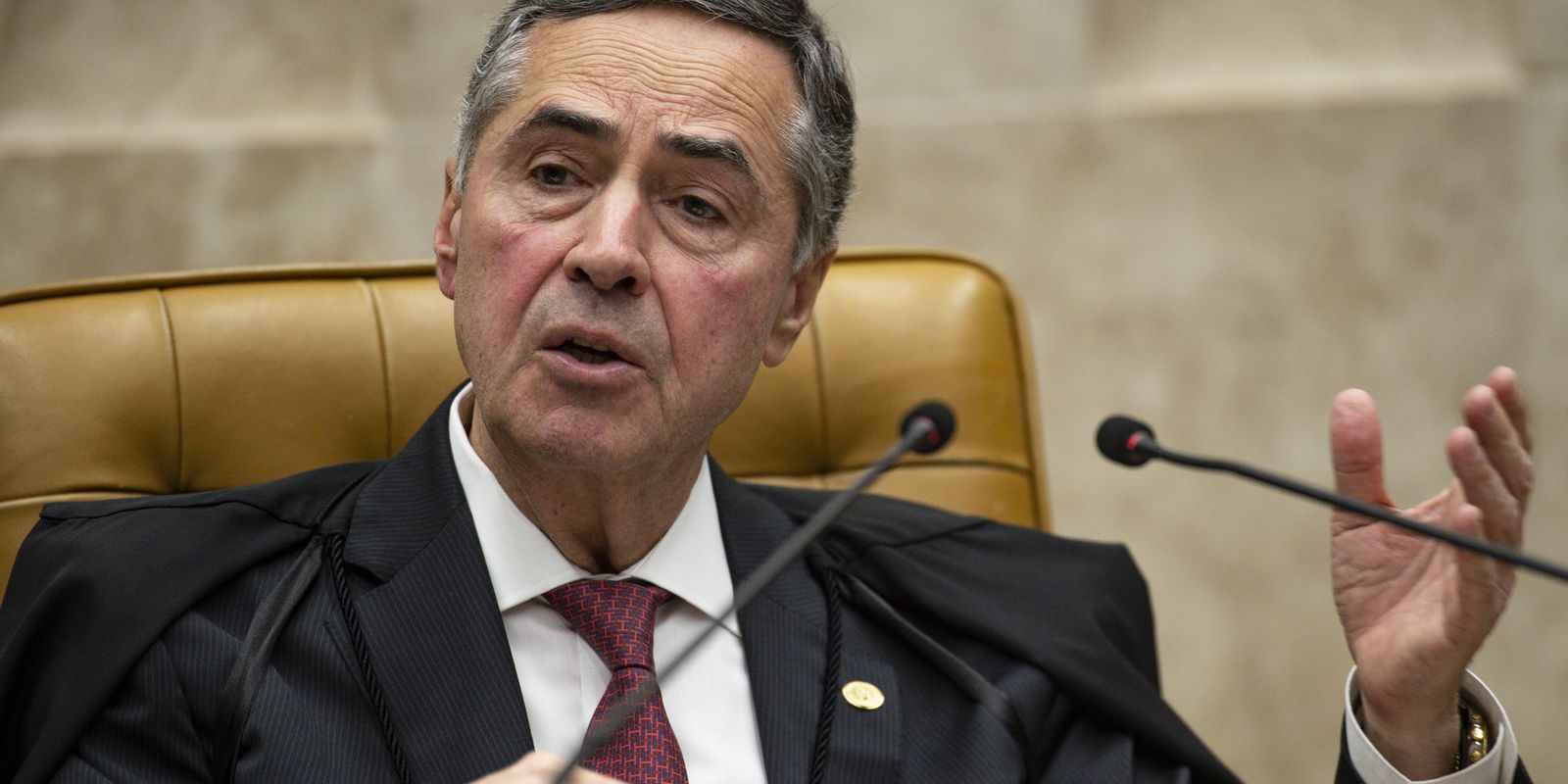 Decisoes monocraticas sao imperativo diz Barroso em balanco de 2023