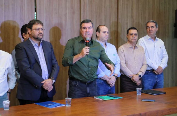 Governador Eduardo Riedel vai manter aliquota do ICMS em 17 Foto Saul Schramm6 730x480 1
