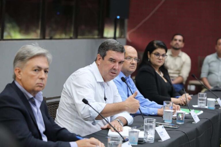 Riedel faz balanço do 1º ano de governo: Estado que mais cresce no Brasil
