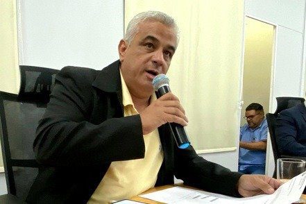 Vereador pede informações sobre a decoração natalina na cidade